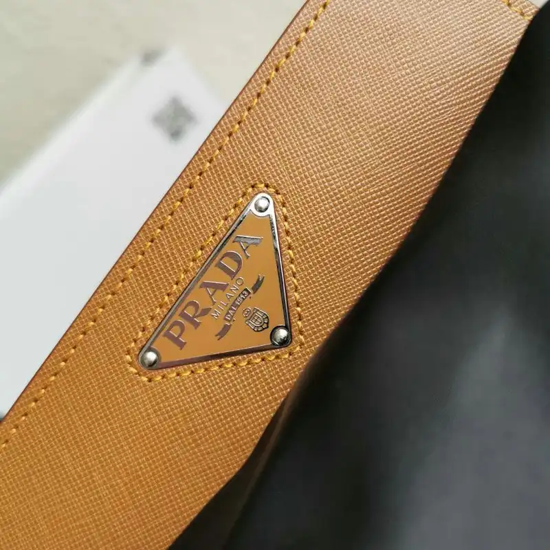 Prada Bags 20B570069