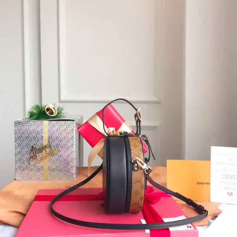 Fashionrepsfam ru LV Bags 20B570072