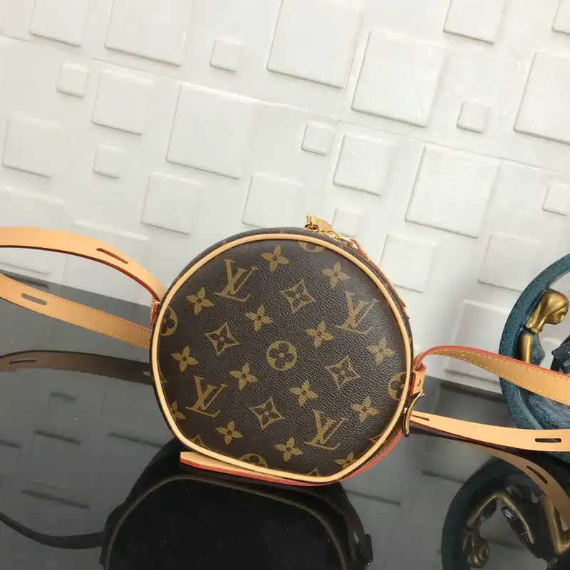 LV Bags 20DJ570079