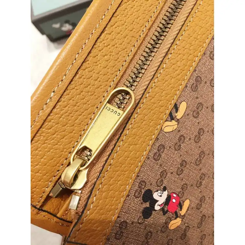 Gucci Bags 20DJ570090