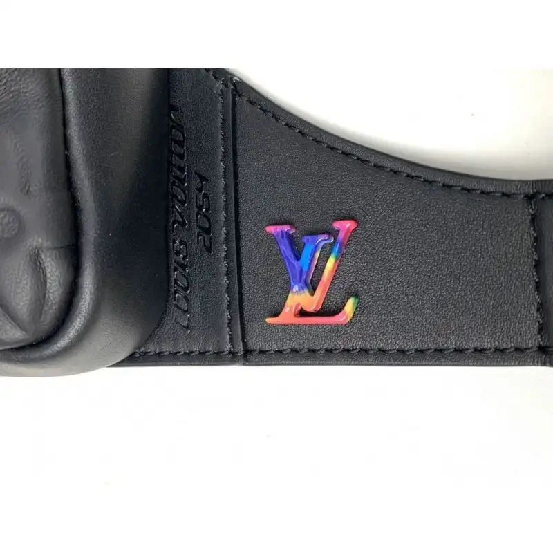 LV Bags 20DJ570104