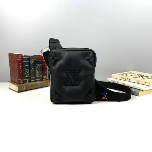 LV Bags 20DJ570104