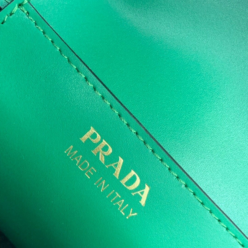 FASH Prada Bags 20B570129