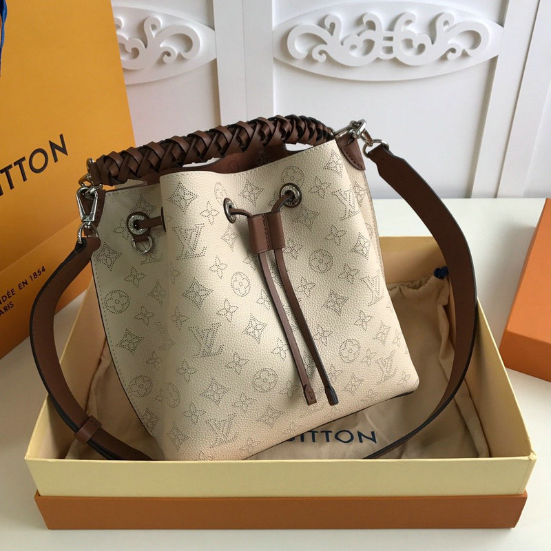 FASH LOUIS VUITTON Bags 20B570179