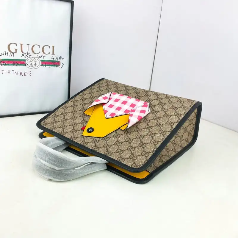 Cheap Gucci Bags 20B570195