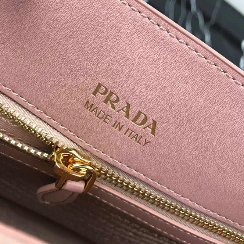 FASH Prada Bags 20B570198