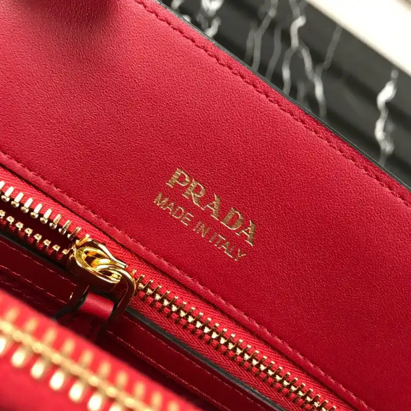 Prada Bags 20B570201