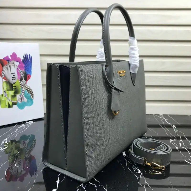 Prada Bags 20B570204