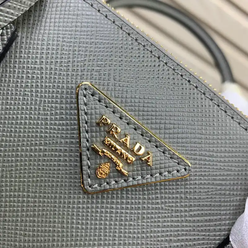 Prada Bags 20B570207