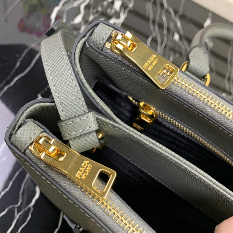 FASH Prada Bags 20B570207