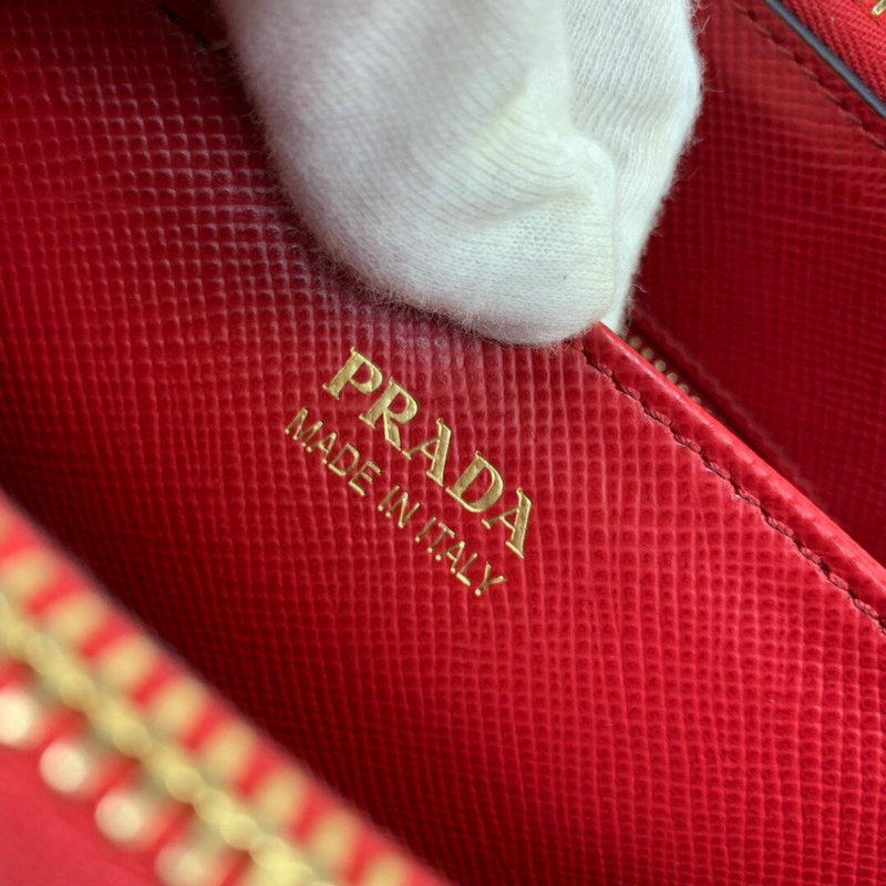 FASH Prada Bags 20B570209