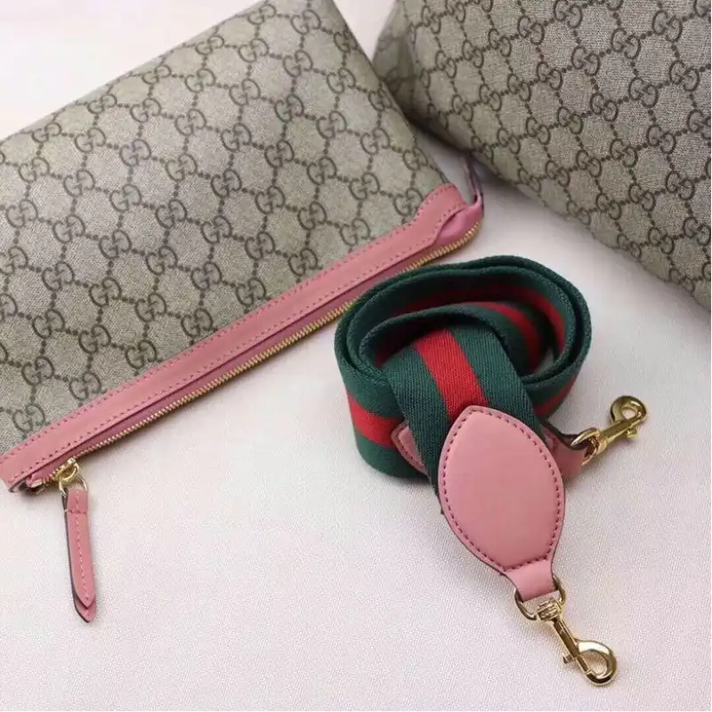 Cheap Gucci Bags 20B570213