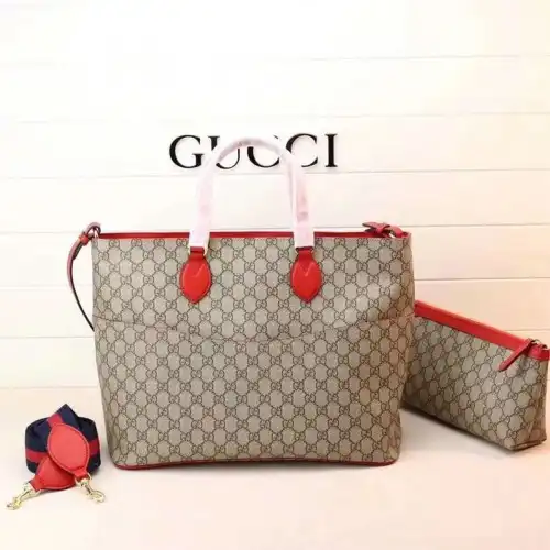 Gucci Bags 20B570214