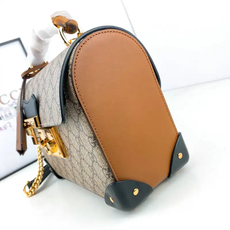 Gucci Bags 20B570217