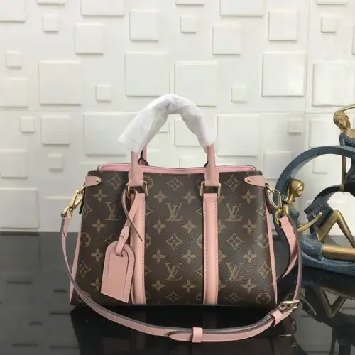 LV Bags 20B570252