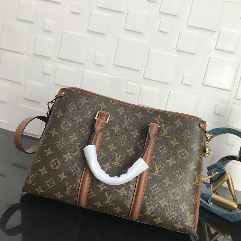 LV Bags 20B570257