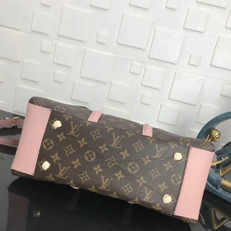 LV Bags 20B570259