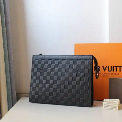 LV Bags 20B570270