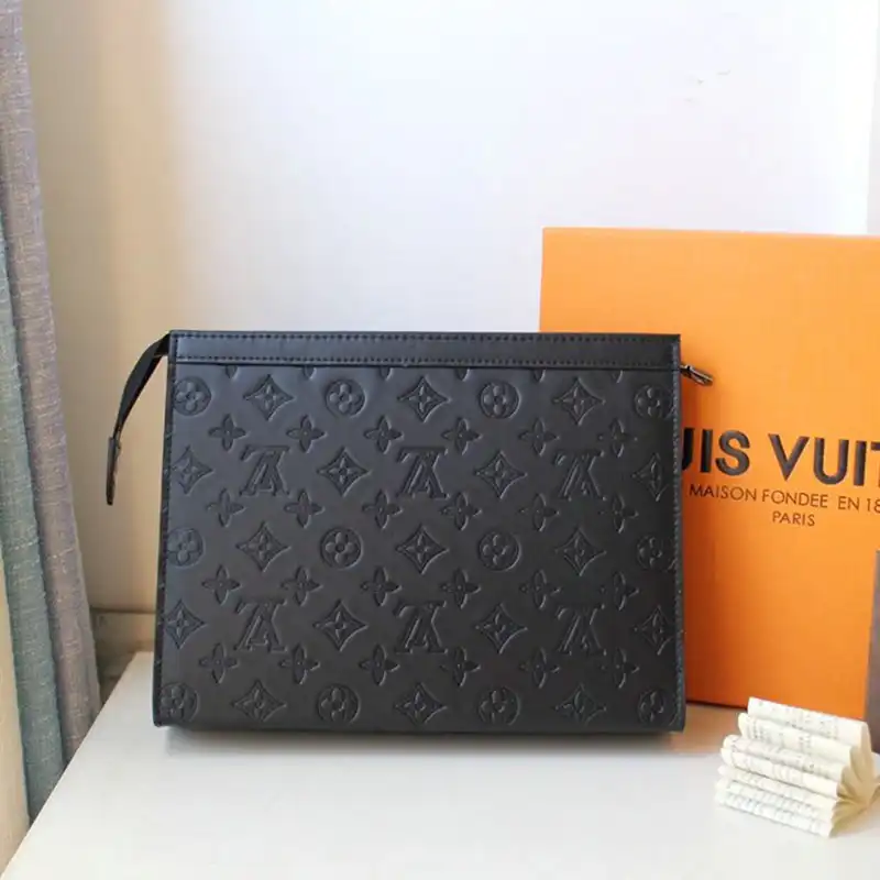 LV Bags 20B570272