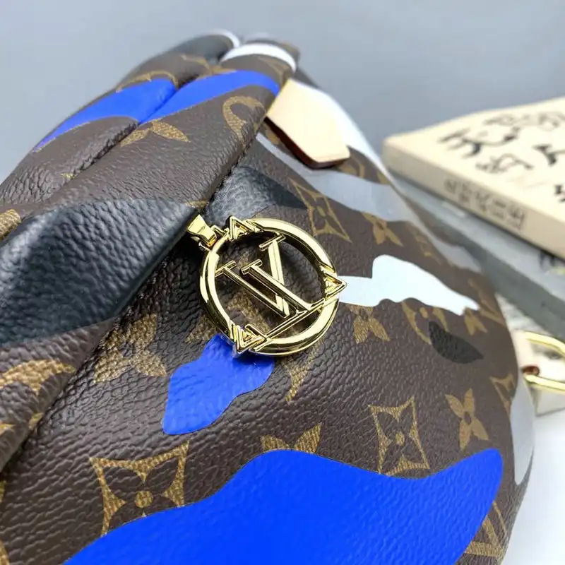 LV Bags 20B570285