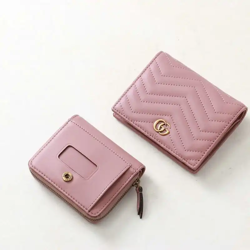 Gucci Bags 20B570309