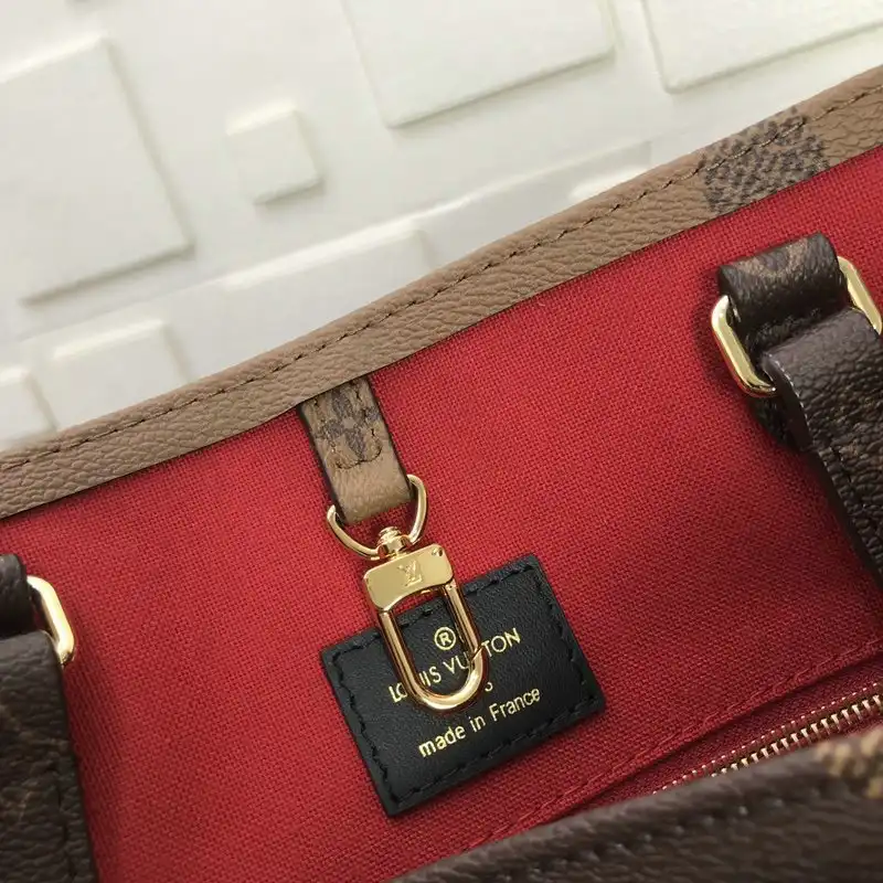 LV Bags 20B570321