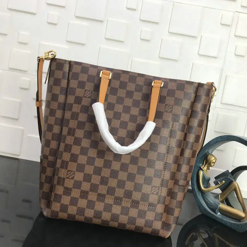 LV Bags 20B570323