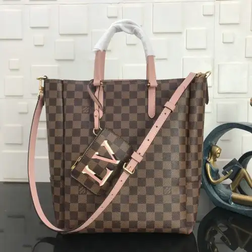 LV Bags 20B570324