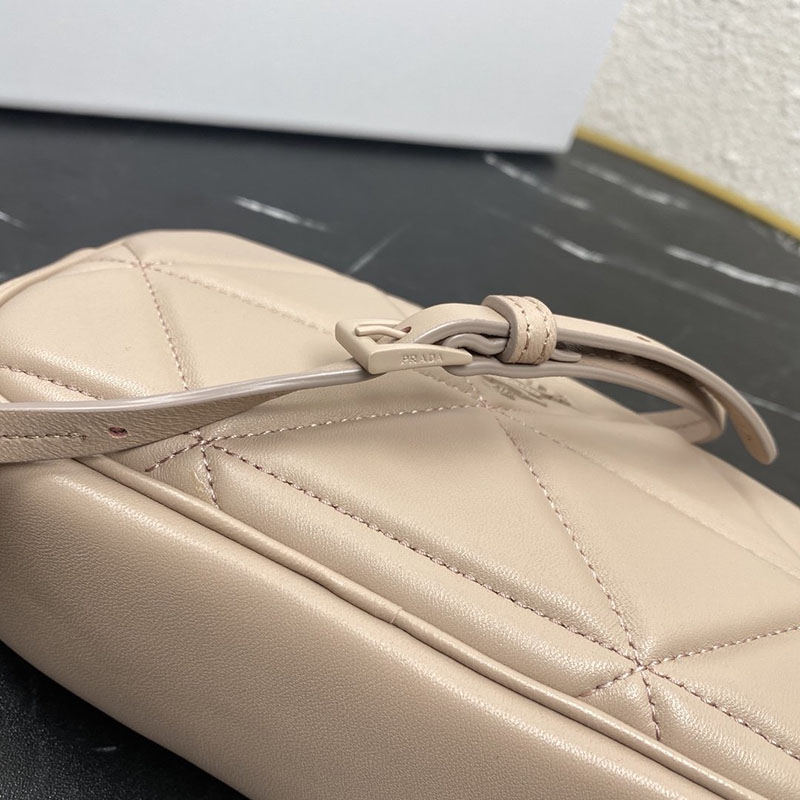 FASH Prada Bags 204B570046