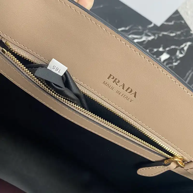 Fashionrepsfam ru Prada Bags 204B570057