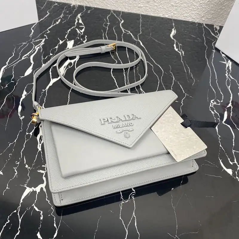 Prada Bags 204B570063