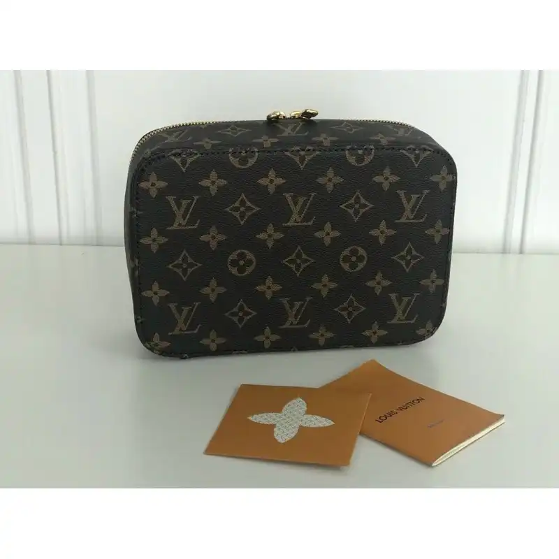 LV Bags 205fy0010