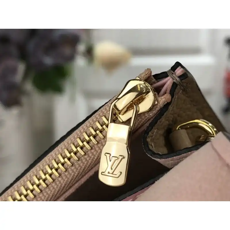 LV Bags 205fy0025