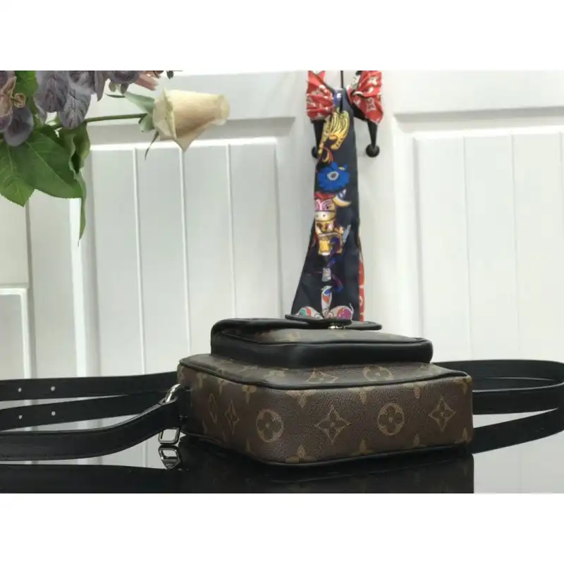 Fashionrep LV Bags 205fy0040