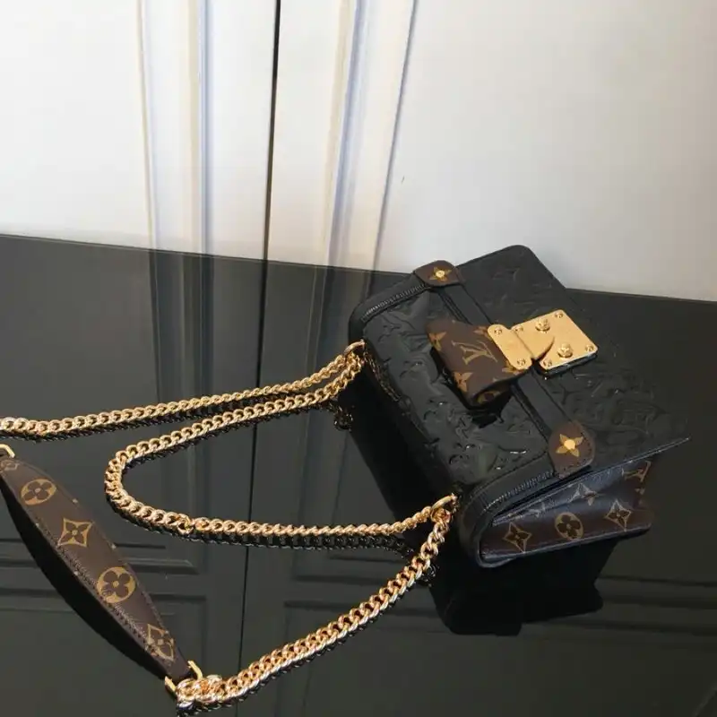 LV Bags 205fy0075