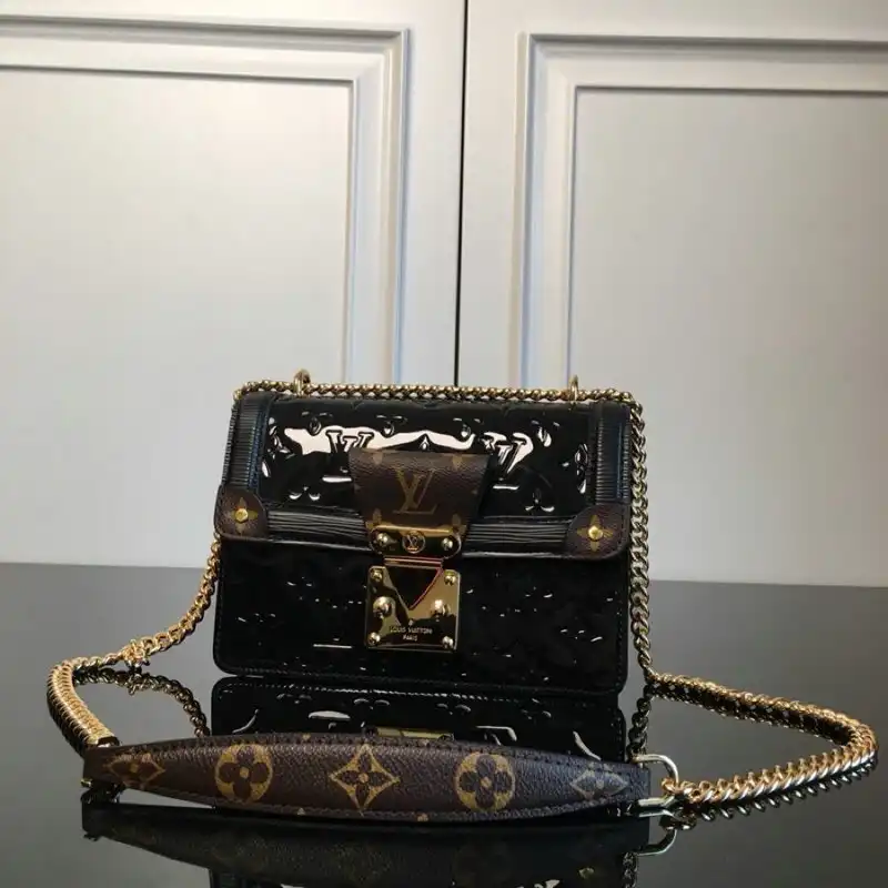 LV Bags 205fy0075