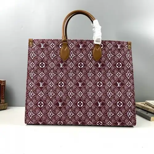 LV Bags 205fy0078