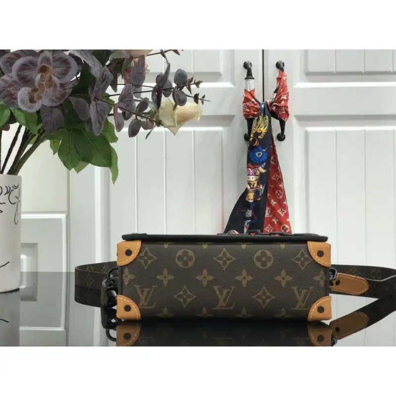 LV Bags 205fy0079