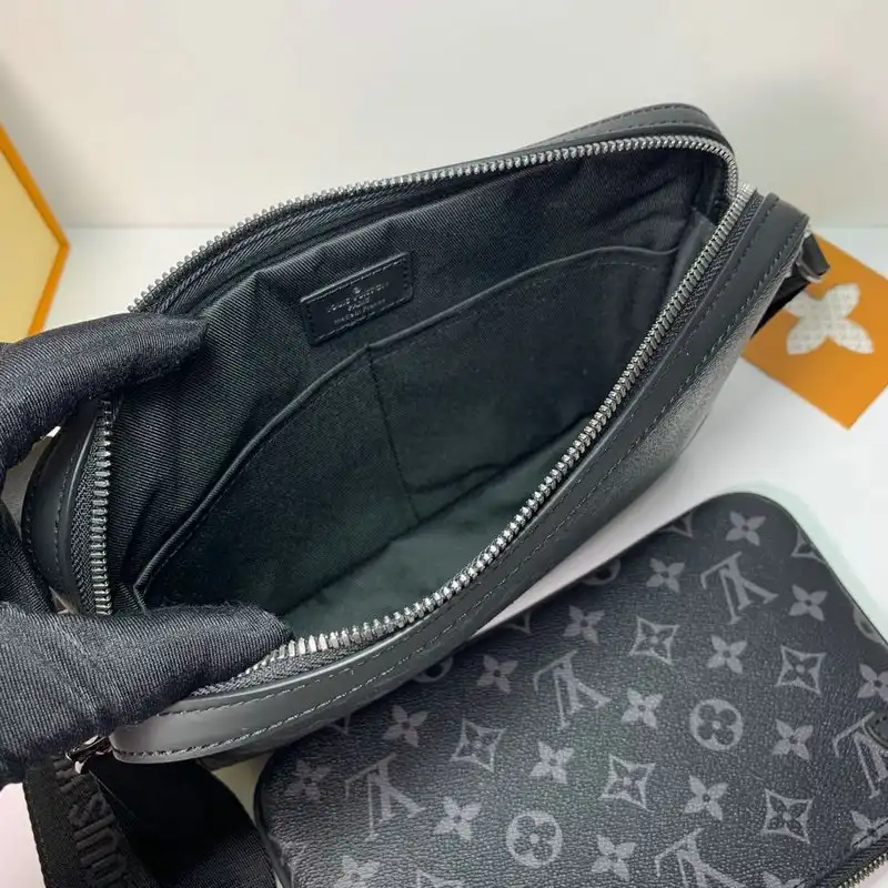 LV Bags 205fy0082