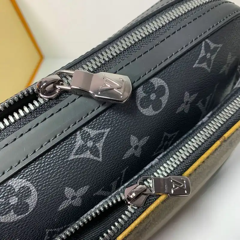 LV Bags 205fy0083