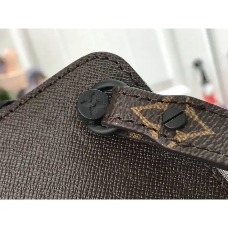 LV Bags 205FY0100