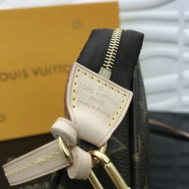 LV Bags 205FY0102