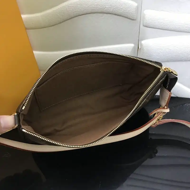 Official FashionRep LV Bags 205FY0102