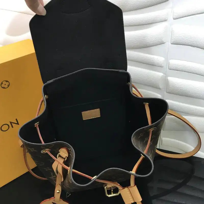 Fashionrep LV Bags 205FY0104