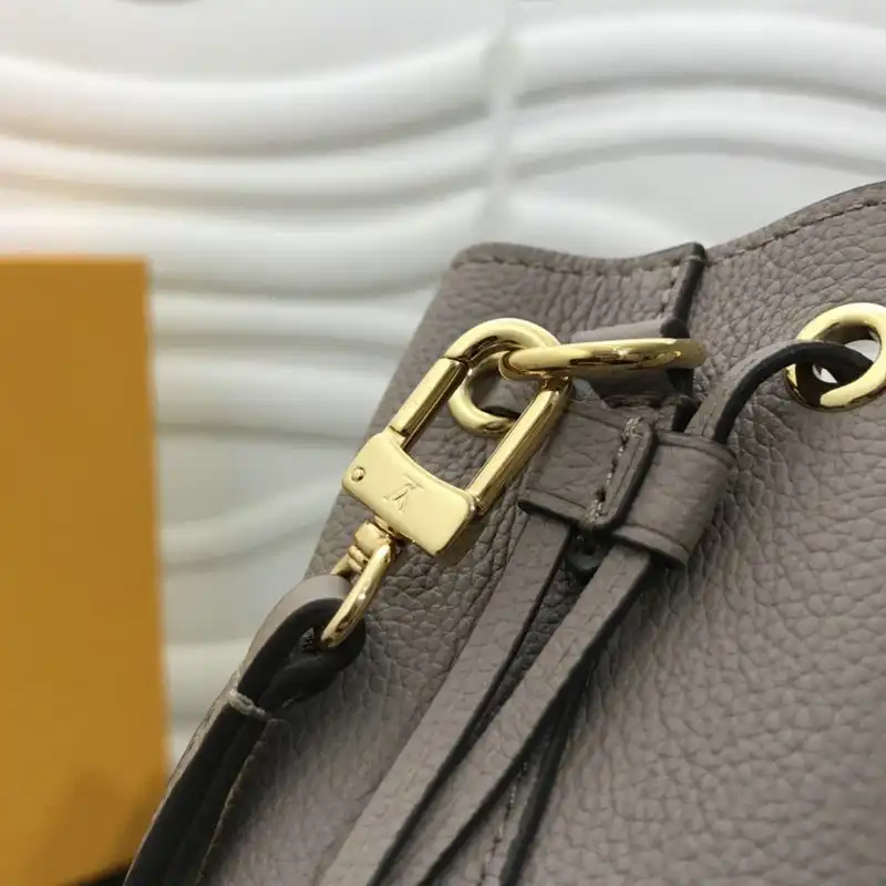 LV Bags 205FY0105