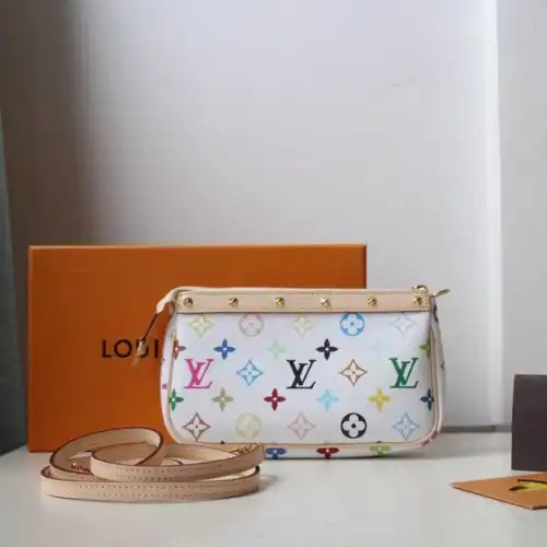 LV Bags 205FY0137