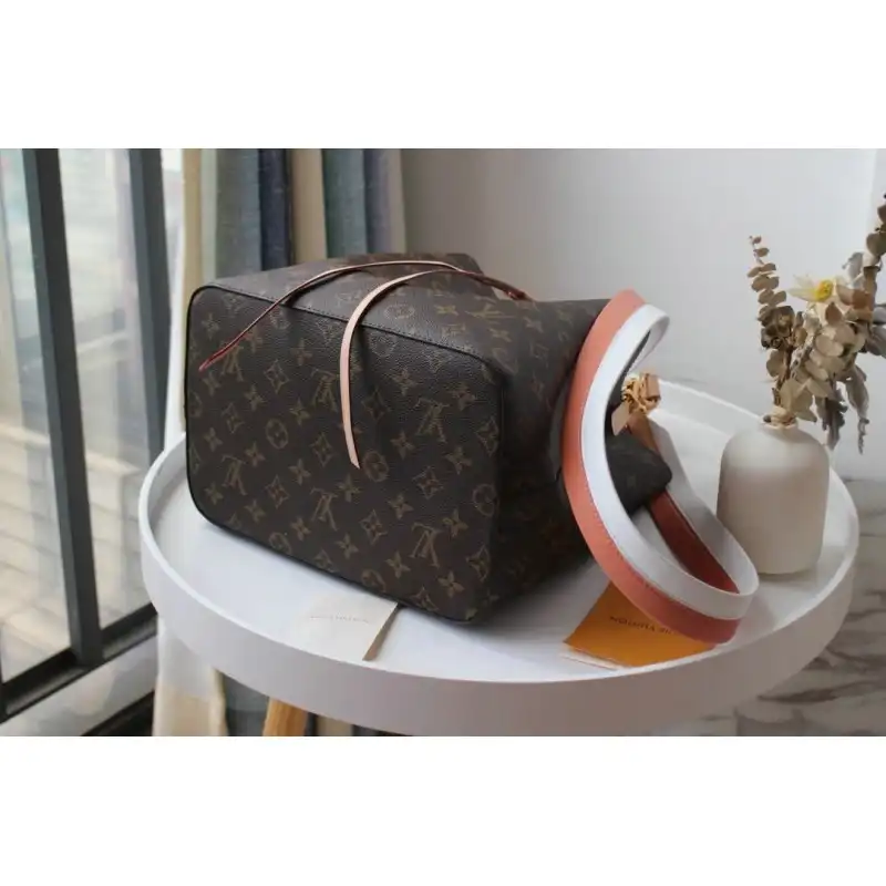 Fashionrep LV Bags 205FY0138