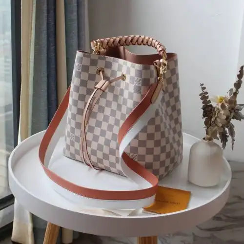 LV Bags 205FY0139