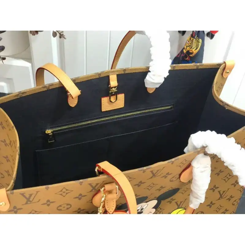 LV Bags 205FY0143