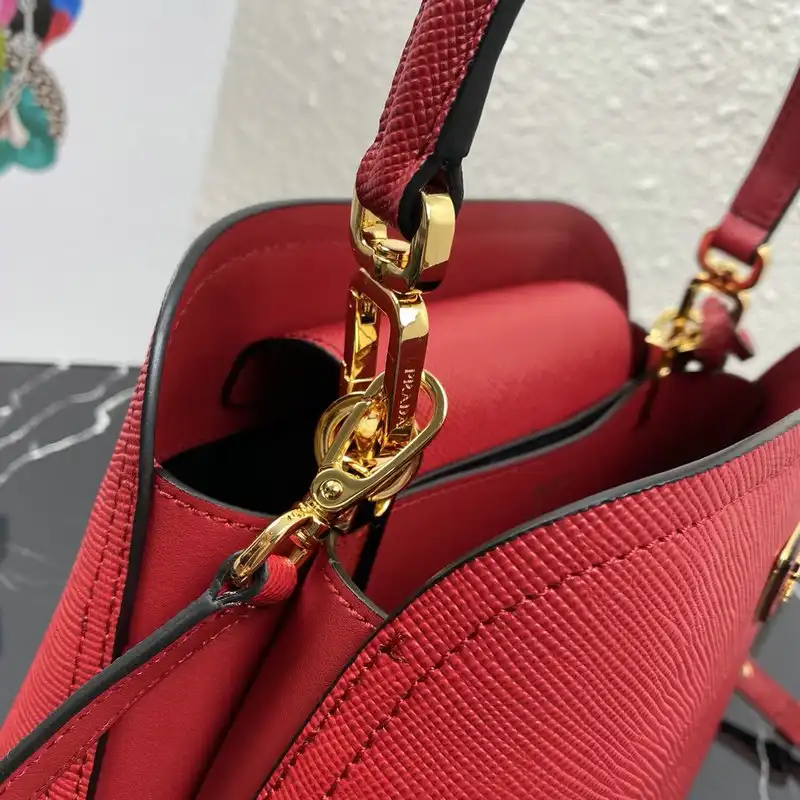 Cheap Prada Bags 205FY0165